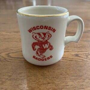 Vintage University of Wisconsin Bucky Badger COFFEE Tea Mug Ceramic GOLD Rimmed
